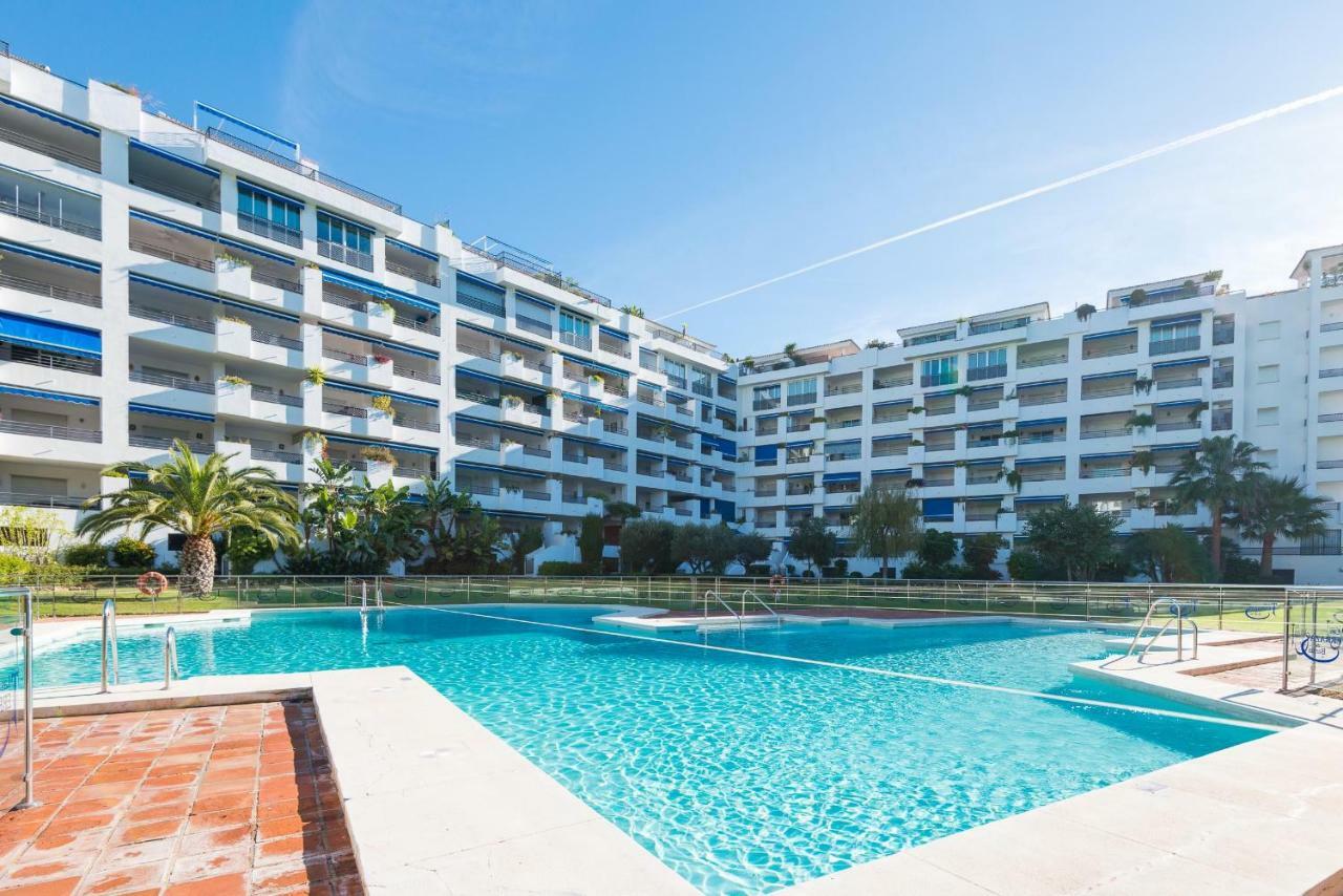 Vacation Marbella I Contemporary Central Apartment, Swimming-Pool, 24-7 Security, A Minute From The Marina, The Sea And Luxury Shopping Eksteriør billede